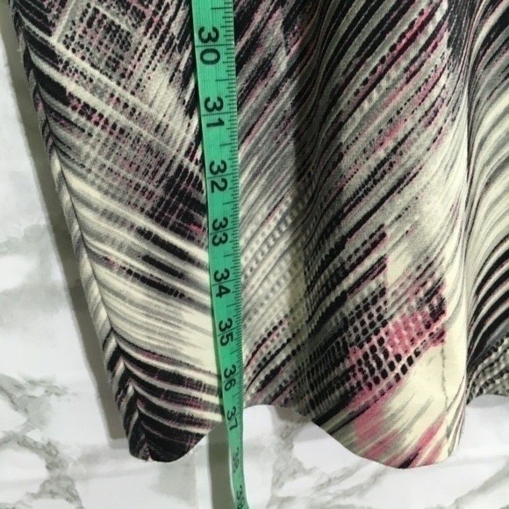 Vince Camuto Black, White & Pale Pink Graphic Sheath Dress - Picture 11 of 13